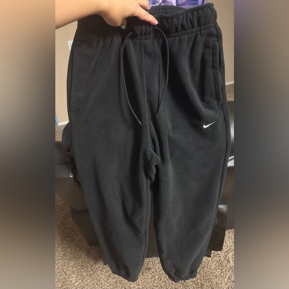 Nike Women’s Therma Fit Pants